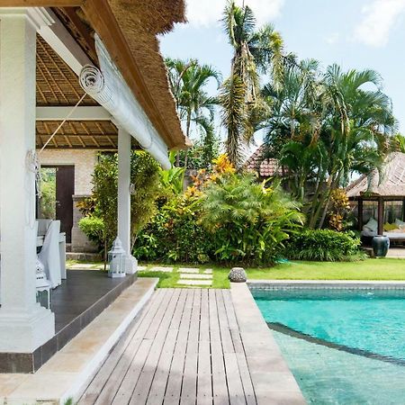 Villa Bliss A Paradise Of Three Independent Villas Canggu Exterior foto